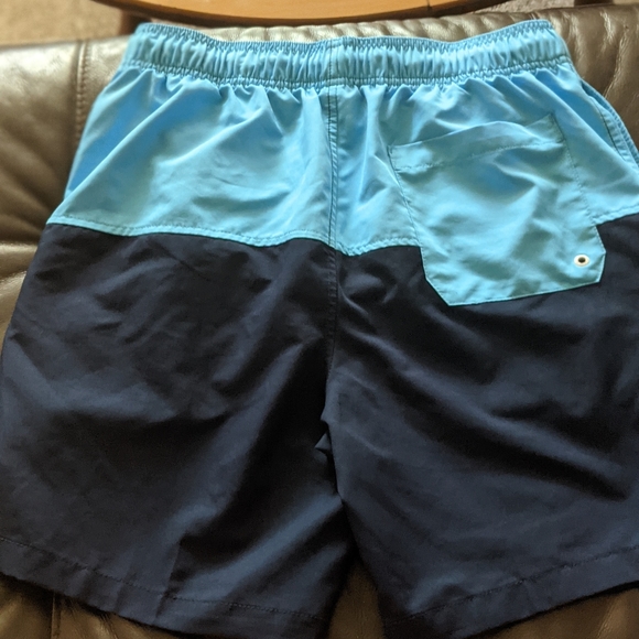 Boys Speedo Swimming trunks NWOT - Picture 3 of 3